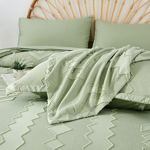 WURUIBO King Size Comforter Set,7 Piece Bed in a Bag Green Tufted Comforter and Sheet Set,Soft Microfiber Boho Bedding Comforter Set for All Season(Green,King)