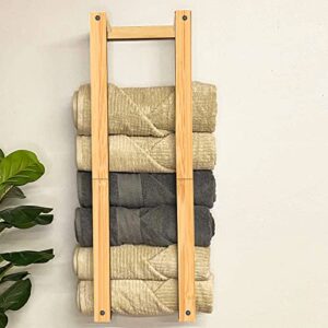 skyfoost 32'' blanket wall rack, made of natural bamboo, handmade blanket holder for room wall mounted, floating blanket storage & display, wall decor for home and bedroom organizer