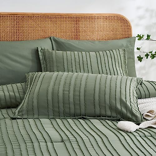 WURUIBO Queen Comforter Set,7 Pieces Bed in a Bag Green Tufted Comforters Queen Size,Stripe Textured Soft Microfiber All Season Bedding Set(Green,Queen)