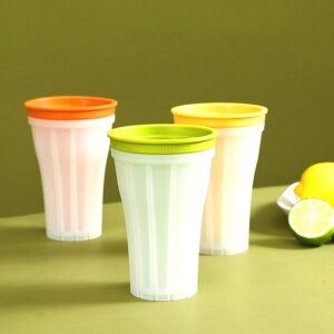 Create Delicious Frozen Treats with this Slushy Maker Cup, Easy Squeeze Design for Homemade Refreshments (ZBBJY23001)