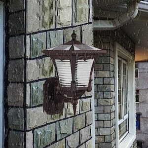 MADBLR7 Aluminum Solar Outdoor Wall Light with Glass Lantern Antique Wall Sconce Outdoor Lamp Waterproof Porch Light for Garage Front Door