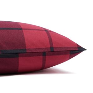 AmazonBasics Flannel Duvet Cover Set - 135 x 200 cm / 50 x 80 cm x 1, Red Plaid