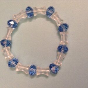 Crystal clear plastic beaded style bracelet 7"Adjustable each bracelets $6.99