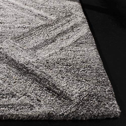 SAFAVIEH Abstract Collection Area Rug - 6' x 9', Grey & Black, Handmade Wool & Viscose, Ideal for High Traffic Areas in Living Room, Bedroom (ABT607F)