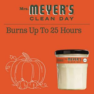 Mrs. Meyer's Soy Aromatherapy Candle, 25 Hour Burn Time, Made with Soy Wax and Essential Oils, Pumpkin, 4.9 oz