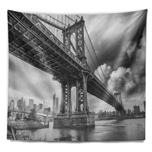 Designart Manhattan Bridge in Gray Shade, Medium/39" x 32"