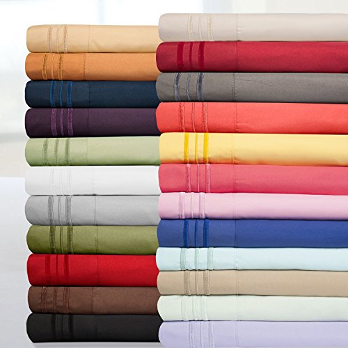 King Size Sheets - Breathable Luxury Bed Sheets with Full Elastic & Secure Corner Straps Built In - 1800 Supreme Collection Extra Soft Deep Pocket Bedding Set, Sheet Set, King, Berry