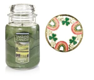 yankee candle large emerald isle jar candle with a shamrocks and rainbows illuma-lid jar candle topper