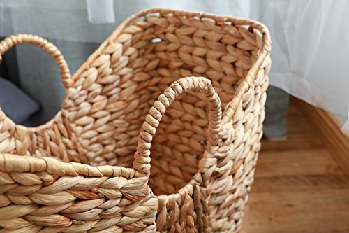 Vintiquewise Large Wicker Laundry Basket with Round Handles