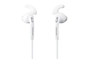 samsung active inear headphones for universal/smartphones - retail packaging - white - eo-eg920lwegus
