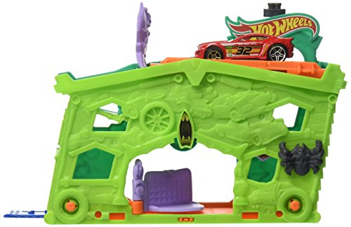 Hot Wheels Ghost Garage Playset Vehicle