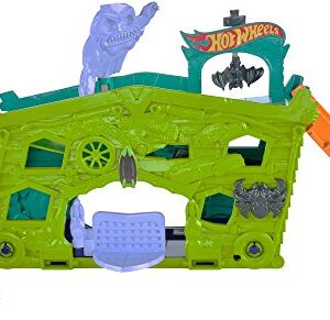 Hot Wheels Ghost Garage Playset Vehicle