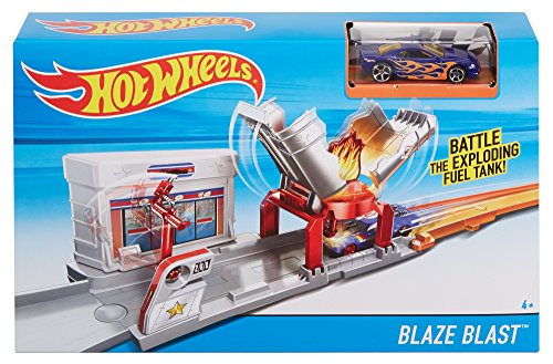 Hot Wheels Blaze Blast Play Set