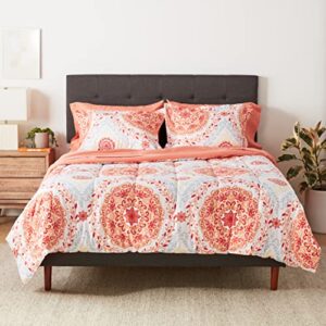 amazon basics lightweight microfiber 7 piece bed-in-a-bag comforter bedding set, full/queen, coral medallion