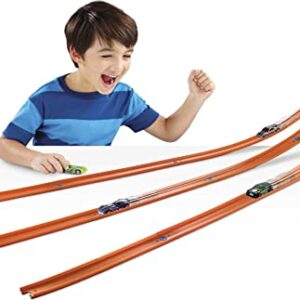 Hot Wheels Track Builder Car & MEGA Track Pack, 87 Component Parts for 40-Ft of Track & 1:64 Scale Toy Car [Amazon Exclusive]