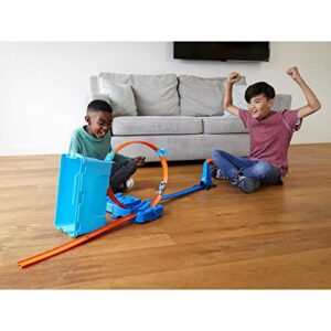 Hot Wheels Track Builder Playset Multi Loop Box, 10-Ft of Track & 1 Toy Car in 1:64 Scale, Features Storage Box