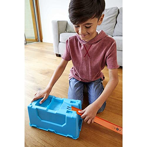 Hot Wheels Track Builder Playset Multi Loop Box, 10-Ft of Track & 1 Toy Car in 1:64 Scale, Features Storage Box