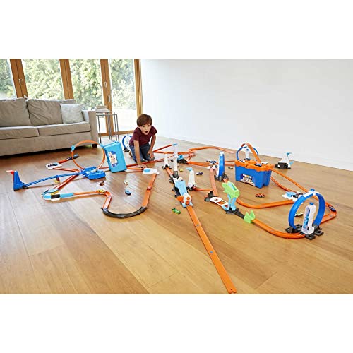 Hot Wheels Track Builder Playset Multi Loop Box, 10-Ft of Track & 1 Toy Car in 1:64 Scale, Features Storage Box