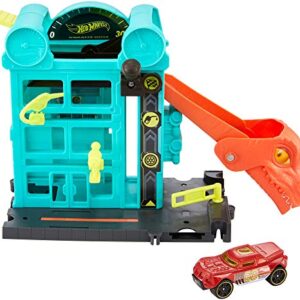 Hot Wheels Downtown Speed Shop Escape, playset