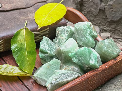 Crocon 1/4 LB Green Jade Rough Bulk Natural Stone Raw Gemstone Tumbling Cabbing Polishing Gem Mining Chakra Balancing Reiki and Crystal Healing Good Luck Home Office Decor