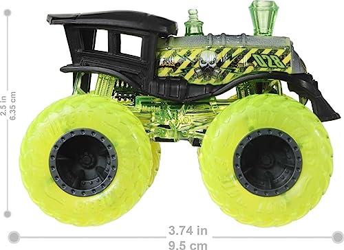 Hot Wheels Monster Trucks, 1 Toy Truck in 1:64 Scale & 1 Crushable Car (Styles May Vary)