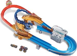 hot wheels monster trucks scorpion sting raceway track set with 1 toy truck & 1 hot wheels car in 1:64 scale, boosted race track