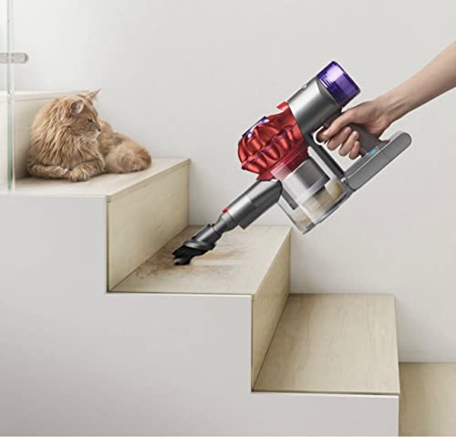 Dyson V8 fluffy