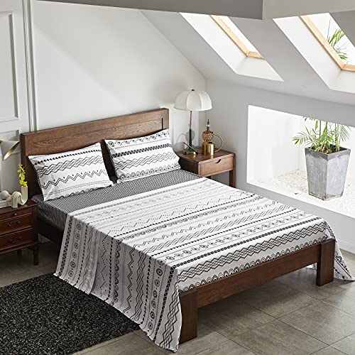 Flysheep Boho Bed in a Bag 7 Pieces Queen Size, Black and White Bohemian Geometric Reversible Bed Comforter Set for All Season(1 Comforter, 1 Flat Sheet, 1 Fitted Sheet, 2 Pillow Shams, 2 Pillowcases)