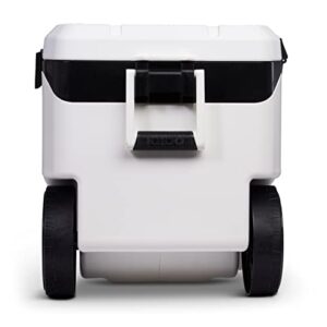 Igloo Marine Flip and Tow - White, 90 qt Roller