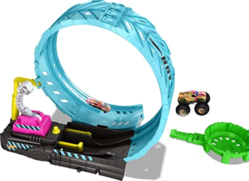 Hot Wheels Monster Trucks Glow in The Dark Epic Loop Challenge Playset with Launcher, Ramp & Giant Loop, Includes 1 1:64 Scale Die-Cast Truck & 1 Car, Toy Gift for Kids 4 to 8 Years Old