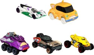 hot wheels lightyear hot wheels 5-pack of 1:64 scale die-cast starships from the lightyear movie, toy for collectors & kids 3 years old & up