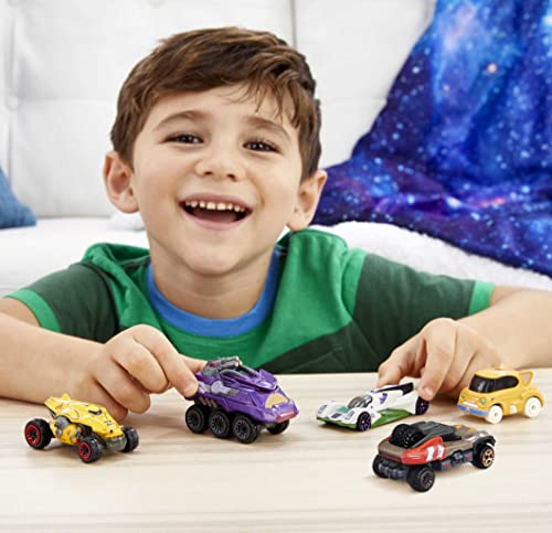 Hot Wheels Lightyear Hot Wheels 5-Pack of 1:64 Scale Die-Cast Starships from the Lightyear movie, Toy for Collectors & Kids 3 Years Old & Up