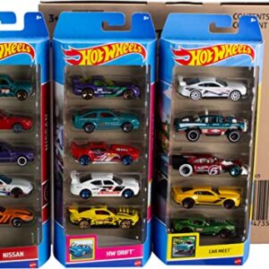 Hot Wheels Set of 15 Toy Cars or Trucks, 3 Themed 5-Packs of 1:64 Scale Die-Cast Vehicles (Styles May Vary)