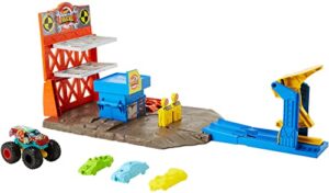 hot wheels monster trucks blast station playset with 1:64 scale demo derby toy truck & 3 crushable cars