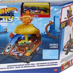 Hot Wheels Toy Car Track Set City Burger Drive-Thru Playset & 1:64 Scale Car, Connects to Other Sets & Tracks