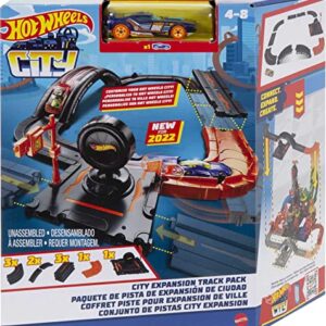 Hot Wheels Toy Car Track Set City Track Pack, 10 Component Parts, 1:64 Scale Vehicle