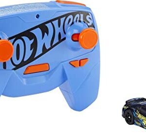 Hot Wheels RC 1:64 Scale Nissan GT-R Rechargeable Radio-Controlled Racing Cars for On- or Off-Track Play, Includes Car, Controller & Adapter for Kids 5 Years Old & Up