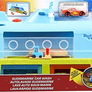 Disney and Pixar Cars Toys, Submarine Car Wash Playset with Color-Change Lightning McQueen Toy Car, Water Play