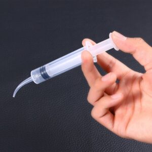 4pcs Disposable Dental Irrigation Syringe with Curved Tip Colostrum Syringes for Dental Care