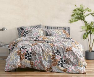 marimekko - king comforter set, cotton percale bedding with matching shams, stylish modern home decor (pieni letto multi, king)