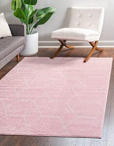 unique loom trellis frieze collection area rug - geometric (4' 1" x 6' 1", light pink/ ivory)