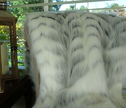 Thomas Collection White Fox Faux Fur Throw Blanket & Bedspread - White Gray Fox Fur Throw - Luxury Fox Faux Fur - Soft Faux Fur Blanket, Handmade in US, 16483