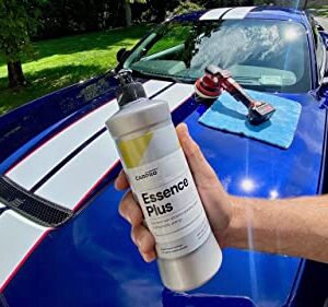 CARPRO Essence Plus Non-Abrasive Gloss Agent, SiO2, Blend of Ceramic Coat Repair Agents, High Gloss Quartz Resins, and Hydrophobic Nanoparticles for Repairing Durable Ceramic Coatings - 250ml (8oz)