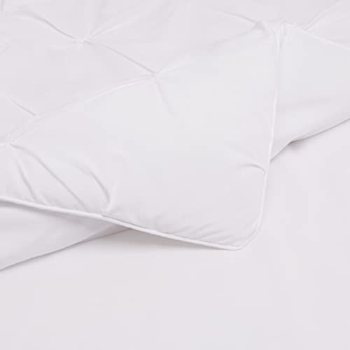 Amazon Basics All-Season Down-Alternative 3 Piece Comforter Bedding Set, Full/Queen, Bright White, Pinch-Pleat With Piped Edges