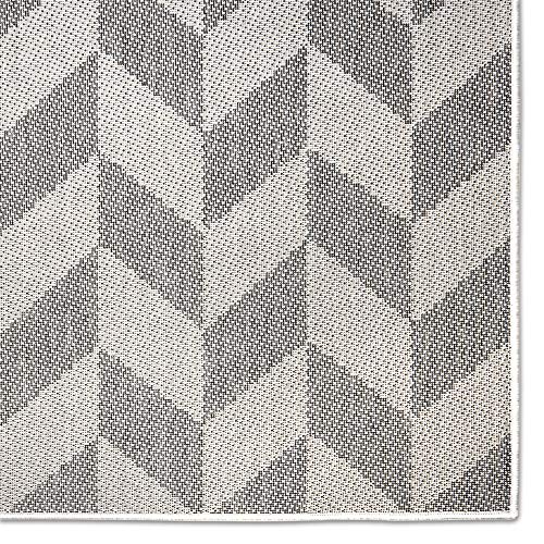 Nicole Miller New York Patio Country Calla Contemporary Herringbone Indoor/Outdoor Area Rug, Black/Grey, 7'9"x10'2"