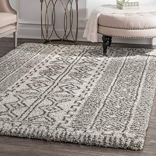 nuLOOM Hurley Tribal Shag Area Rug, 6' 7" x 9', Ivory