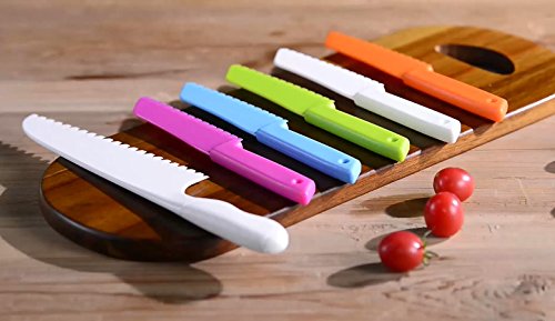 ONUPGO Kid Plastic Kitchen Knife Set, 4-Piece Plastic Knife Set - Chef Nylon Knife/Children's Cooking Baking Knives for Fruit, Bread, Cake, Lettuce Knife, Salad Knife and Safe Kitchen Knife