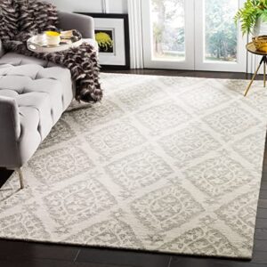 Safavieh Micro-Loop Collection Accent Rug - 4' x 6', Beige, Handmade Trellis Wool, Ideal for High Traffic Areas in Entryway, Living Room, Bedroom (MLP210B)