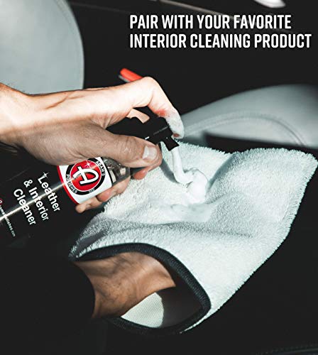 Adam's Interior Scrubbing Mitt - Agitate Surfaces to Quickly Remove Stubborn Dirt or Stains - Safe for Interior Surfaces