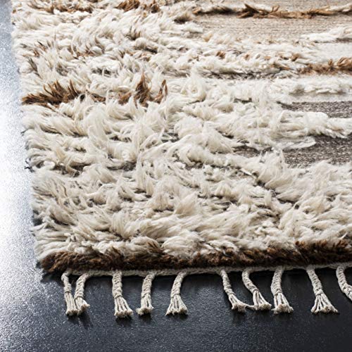 SAFAVIEH Kenya Collection Accent Rug - 3' x 5', Grey & Brown, Hand-Knotted Tribal Tassel Wool, Ideal for High Traffic Areas in Entryway, Living Room, Bedroom (KNY225A)